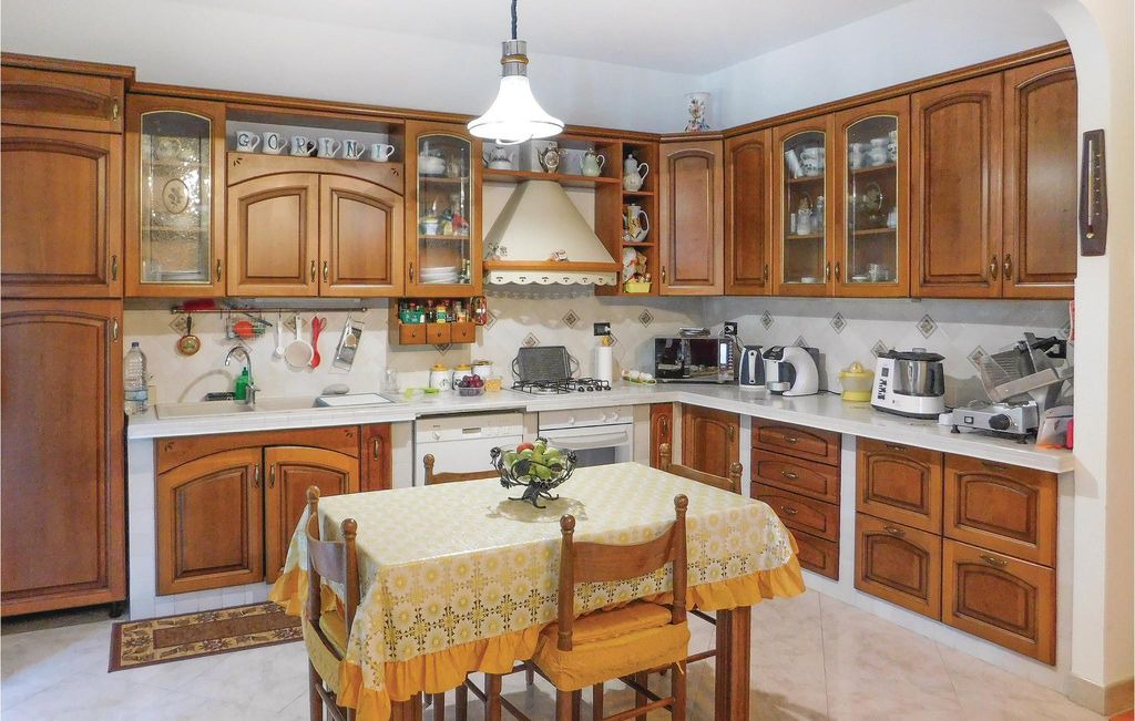 Old Town Apartment | 2 bedroom accommodation in Ventimiglia