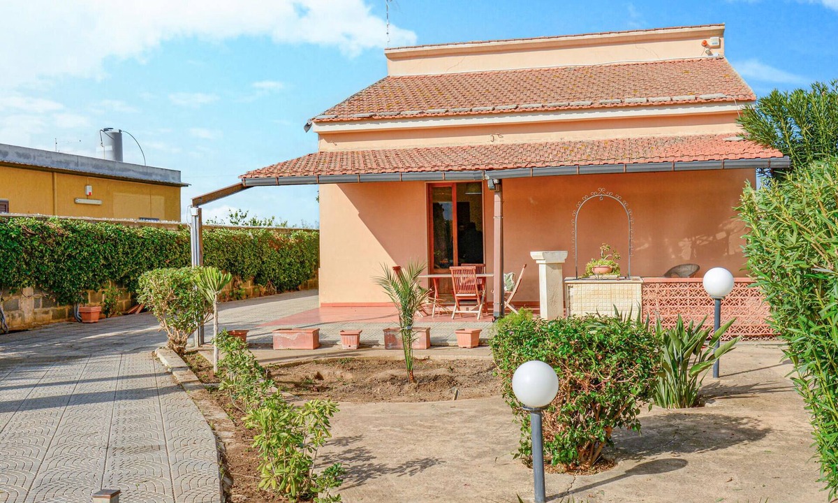Comiso House | 3 bedroom gorgeous home in Comiso