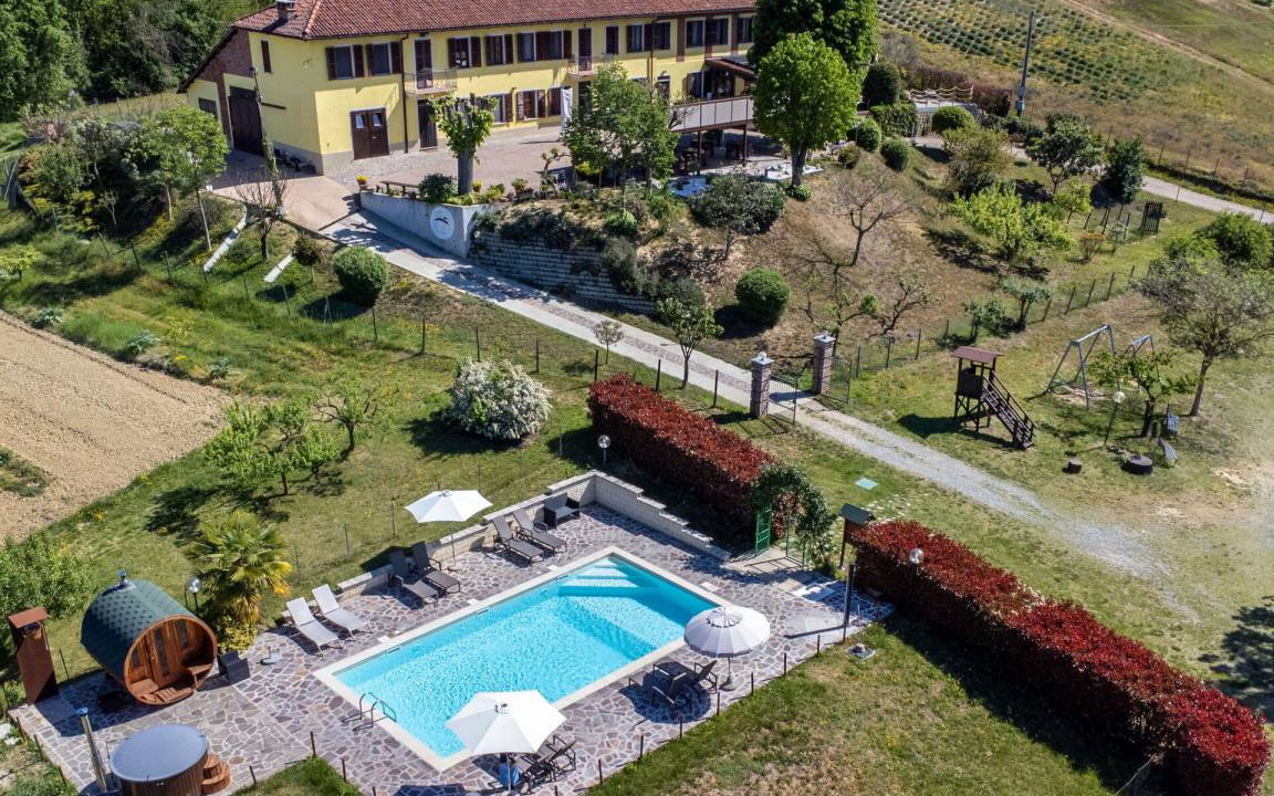Asti Other | 65 m² Accommodation ∙ 2 bedrooms ∙ 6 guests