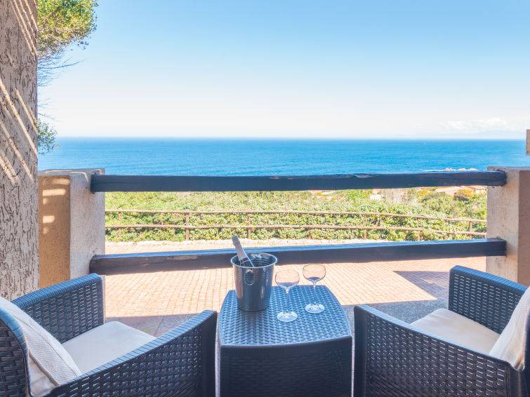 Costa Paradiso House | 75 m² House ∙ 2 bedrooms ∙ 6 guests