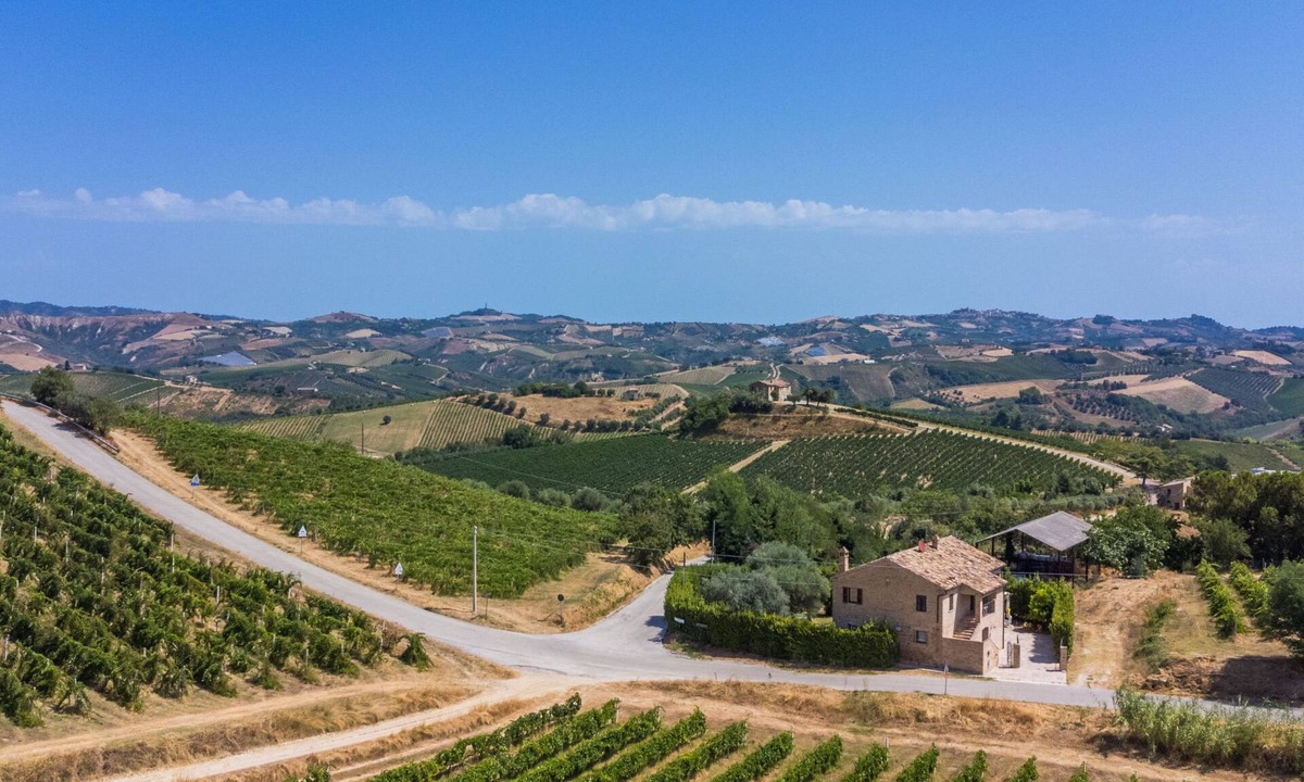Castorano House | Al Bivio by Interhome