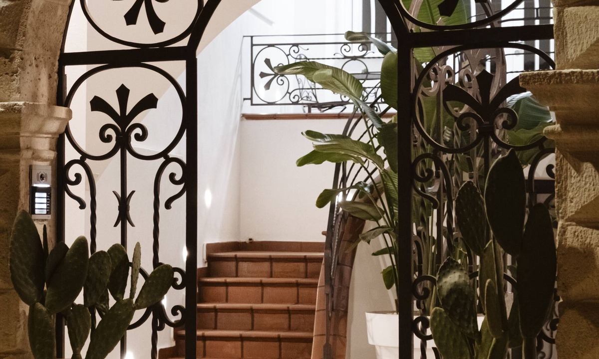 Turi Hotel | Albergo Diffuso Rossi Dimora Di Charme