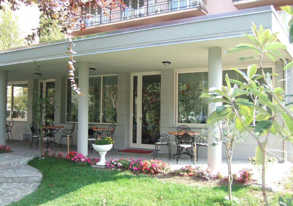 Bagni di Tabiano Hotel | Albergo Elvira
