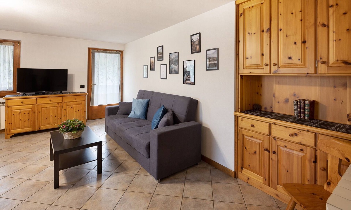 Valtellina Apartment | Apartment 'Baita Bruno 2' with Mountain View, Terrace & Wi-Fi