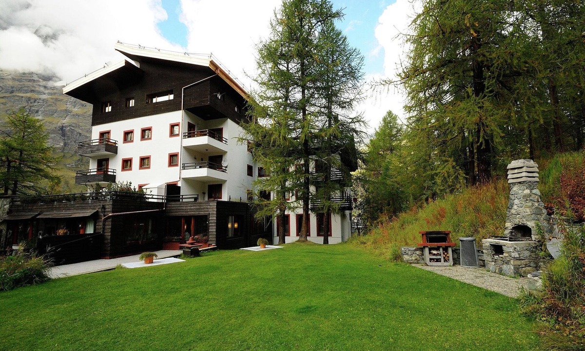 Cervinia Apartment | Apartment in Aosta Valley near Ski Lift