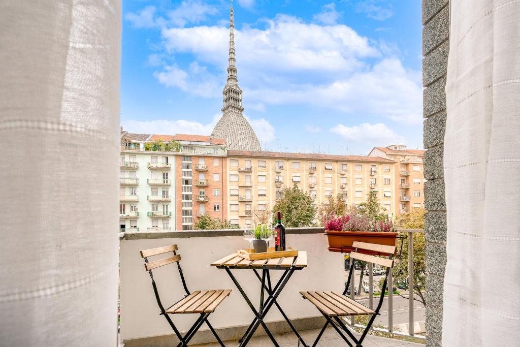 Vanchiglia Apartment | Appartamenti Vista Mole, Centro a 15 min - Luxury Suites & fast WiFi