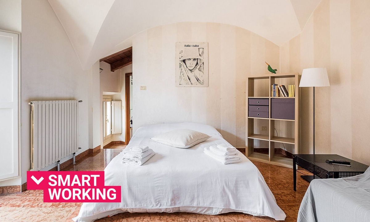 Historic Center Apartment | Appartamento a due passi dalle Torri by Wonderful Italy