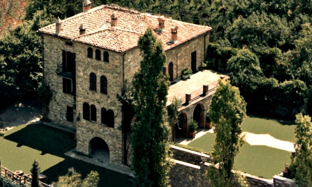 Gropparello Apartment | Appartamento Incantevole In Villa Dell800