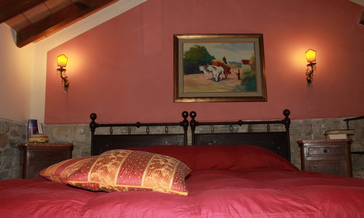 Pontremoli Bed & Breakfast | B&B Eremo Gioioso - Il Castagno room
