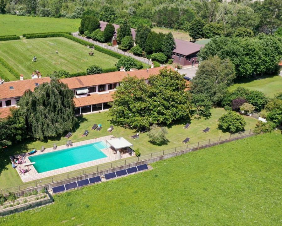 Borgofranco d'Ivrea Bed & Breakfast | B&B Viridian