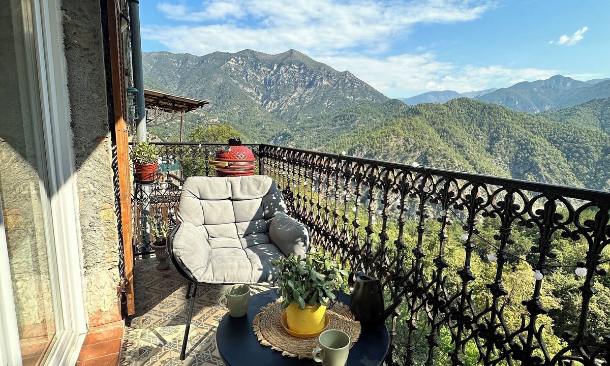 Malaussene Apartment | Balcon soleil, a haven of peace with a sublime view