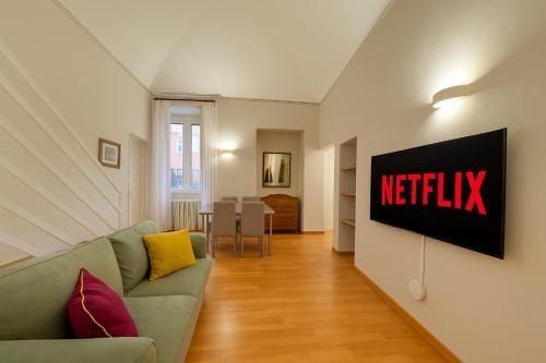 Old Town Apartment | Bartolo 40 - Historic Centre Apt - ItalyWeGo