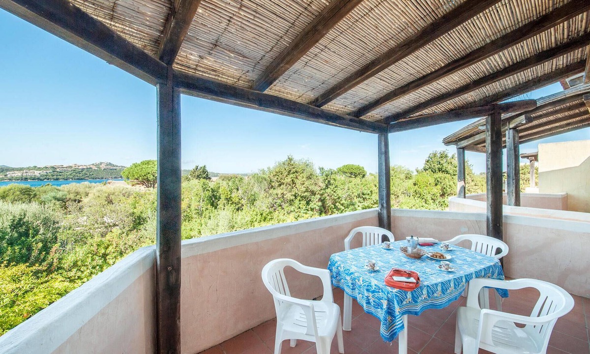 Golfo di Marinella Apartment | Beach front apartment in Golfo Aranci