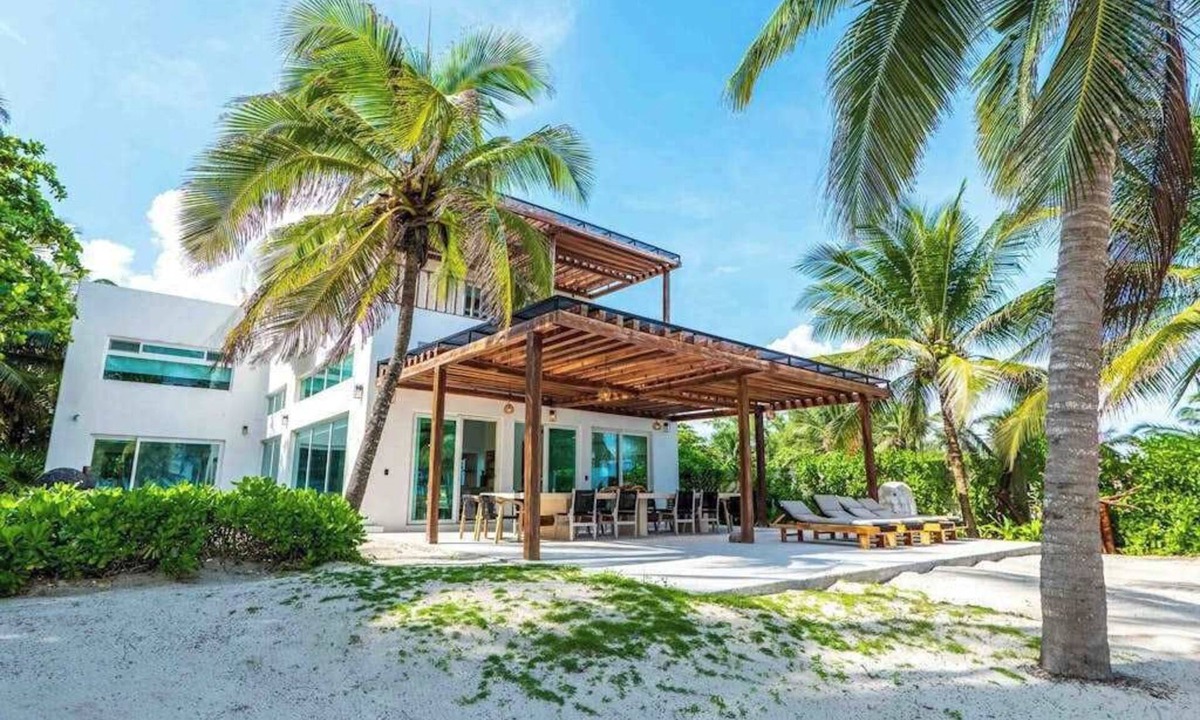 Soliman Bay House | Beachfront 8BR Villa, Private Pool | Tulum