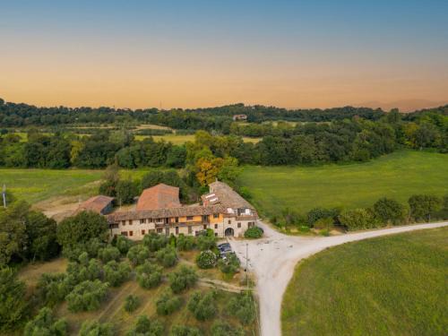 Lonato del Garda Apartment | Borgo Predeschera