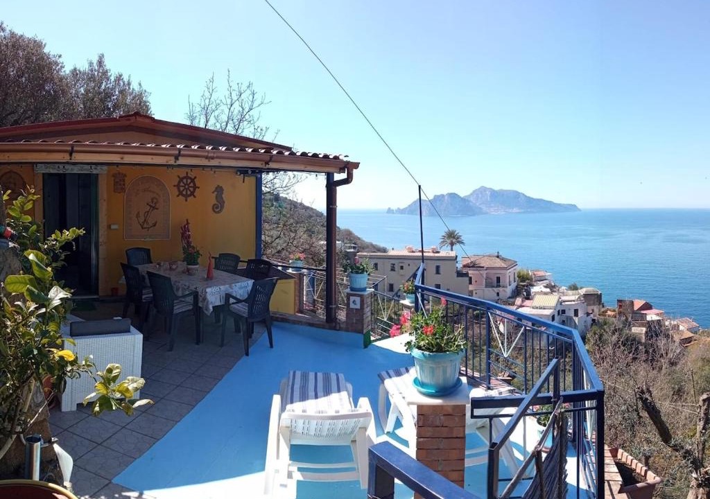 Massa Lubrense Ski Chalet | Casa Ancora