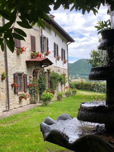 Castel d'Aiano Apartment | Casa Angiolino, angolo di pace vicino all'Orrido di Gea
