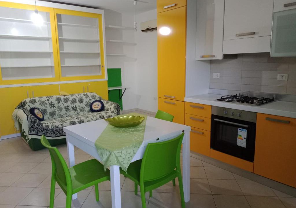 Solanas Apartment | Casa quarzo giallo
