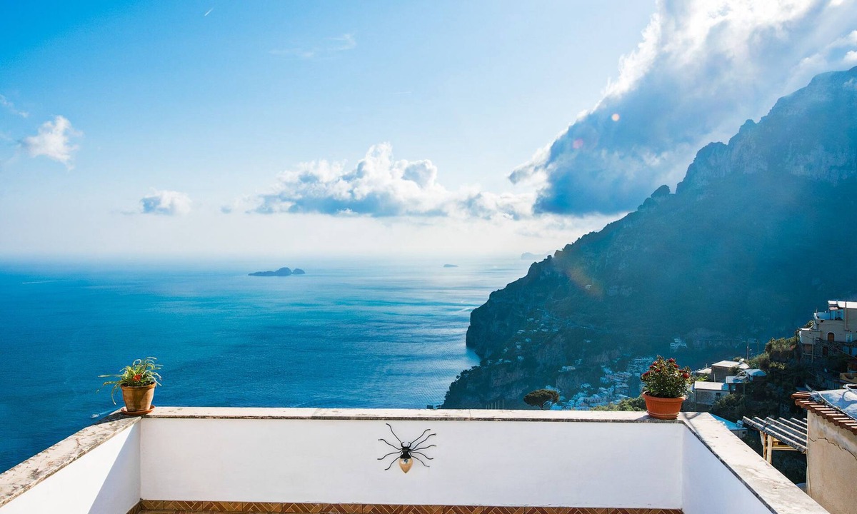 Montepertuso Apartment | Casa Sansone terrace overlooking the sea