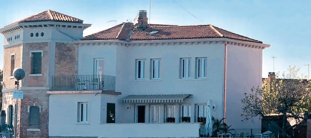 Longa House | Casa Sulla Laguna