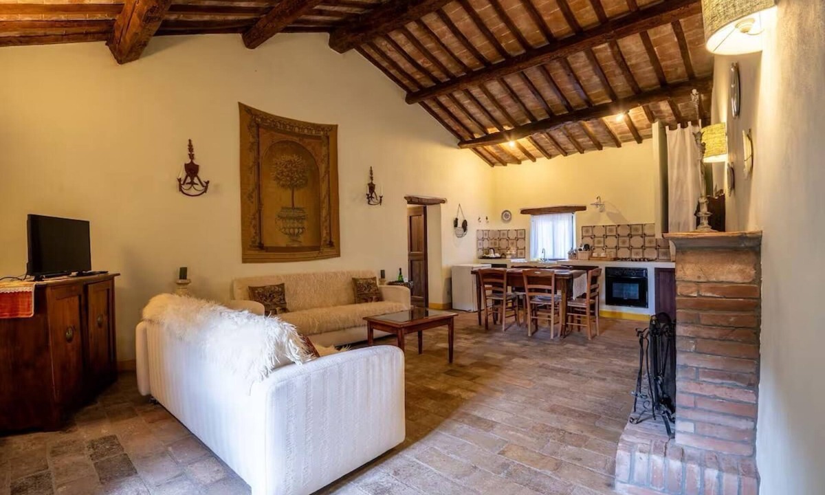 Umbertide Apartment | Castello Valenzino