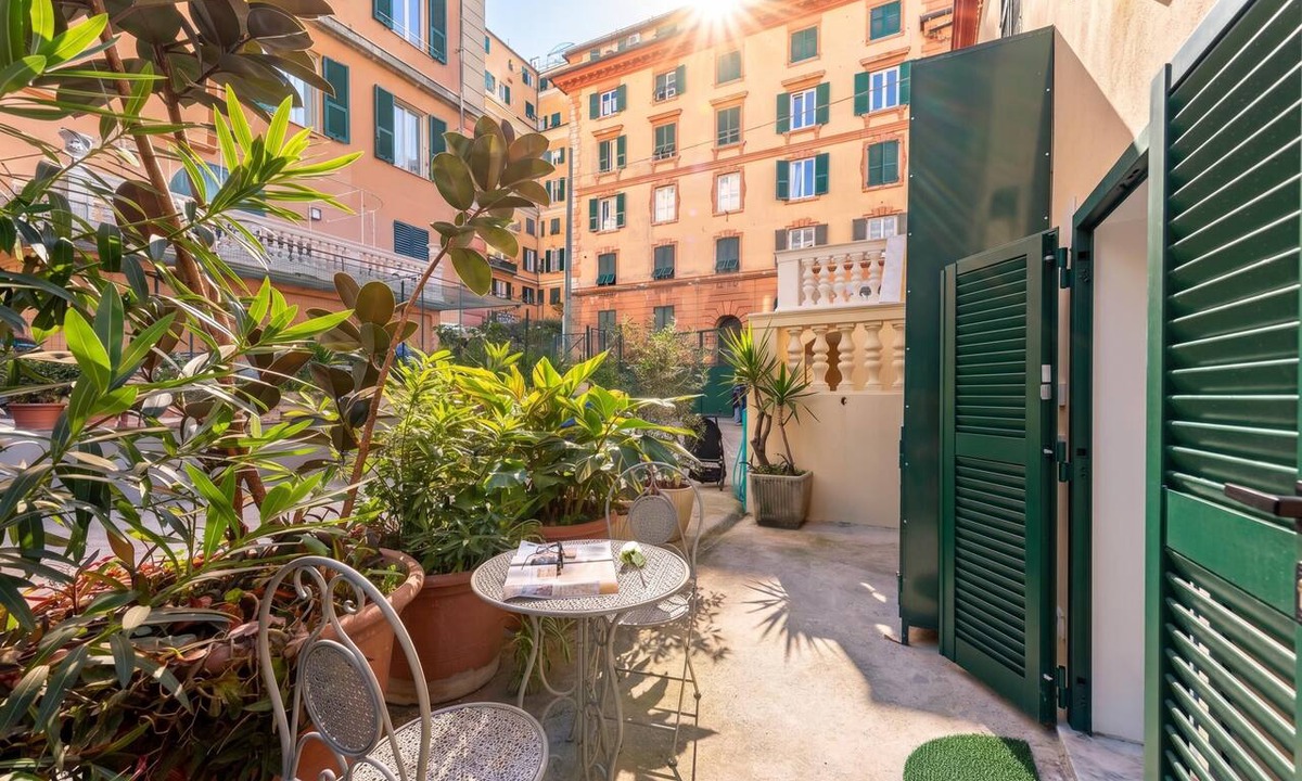 Castelletto Apartment | Central Flat In Genova, Genova, Italy