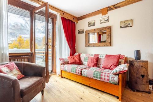 Cervinia Apartment | Cervino View, Ski-In and WiFi!