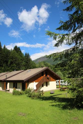 Temu Apartment | Chalet Presanella