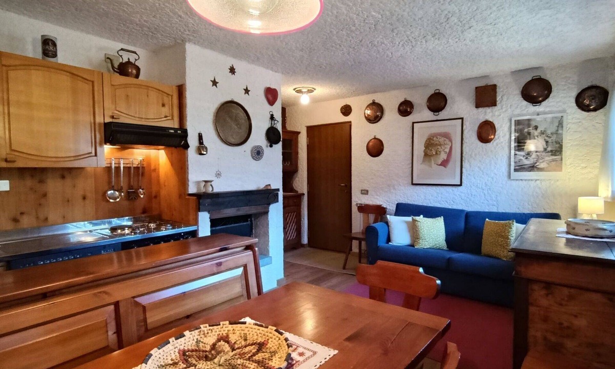 Folgarida Apartment | Cosy apartment for 6 guests with WIFI, TV and patio