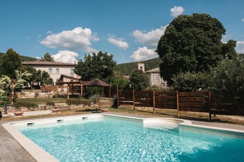 Serravalle Apartment | Country House Il Vecchio Ippocastano