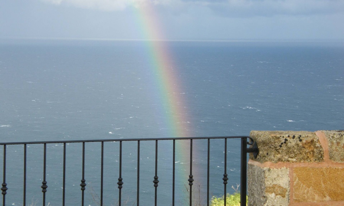 Gagliano del Capo House | COUNTRY VILLA WITH PANORAMIC TERRACE ON THE SEA