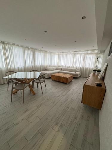 Cibali Apartment | Dimoretta house - Penthouse with a view of Mount Etna