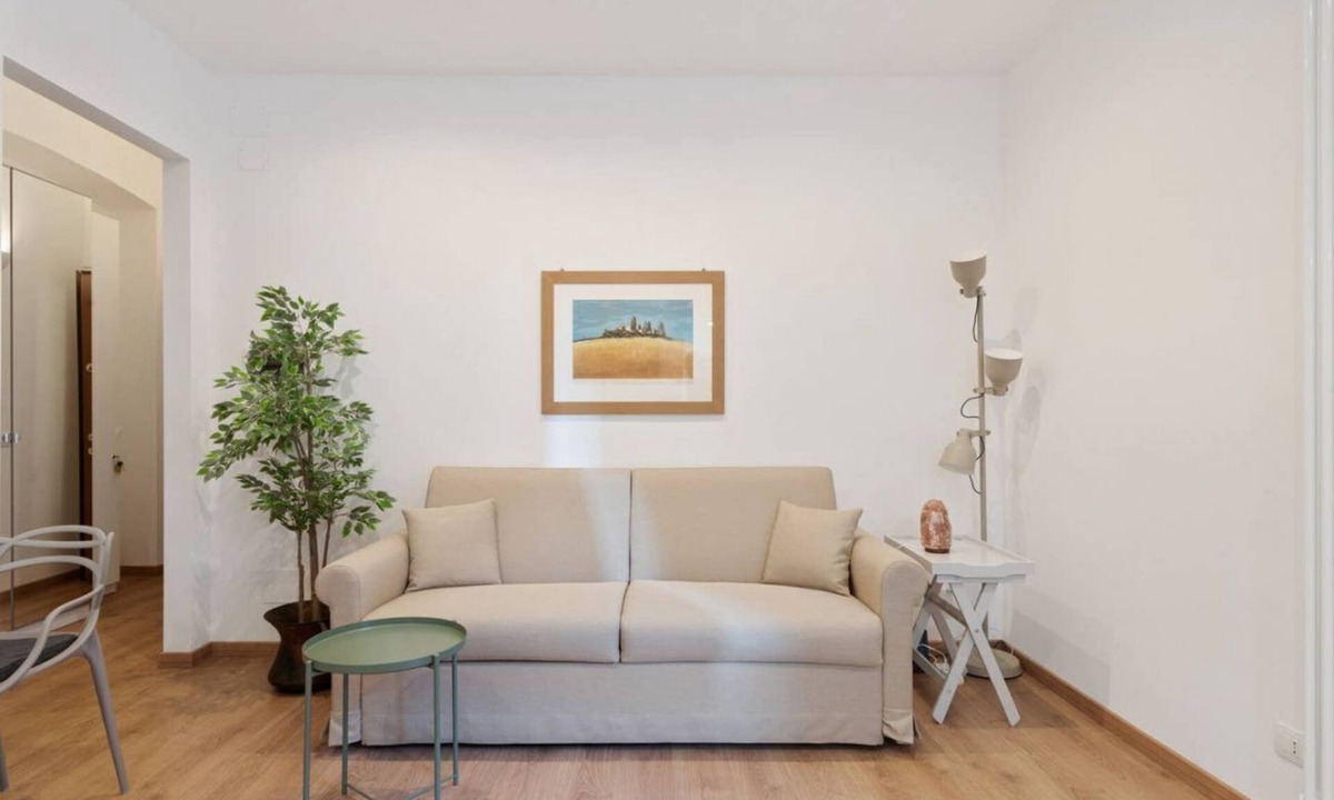 Tricolore Apartment | Easylife - Amazing studio with botanic touch in the Center