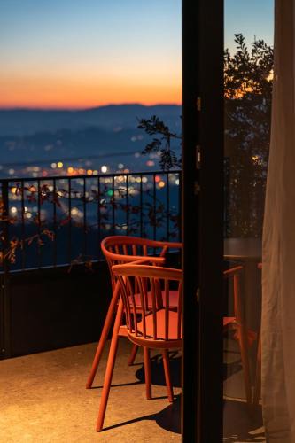 Cornedo Vicentino Hotel | El Cielo - Rooms with Panoramic View & El Carnicero Restaurant