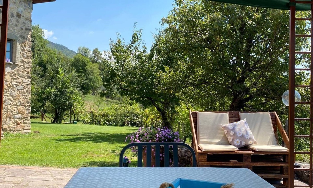 Bagnone House | Entire Tuscany Villa, Private Pool, Hike, Cinque Terre — All Within 40 min!