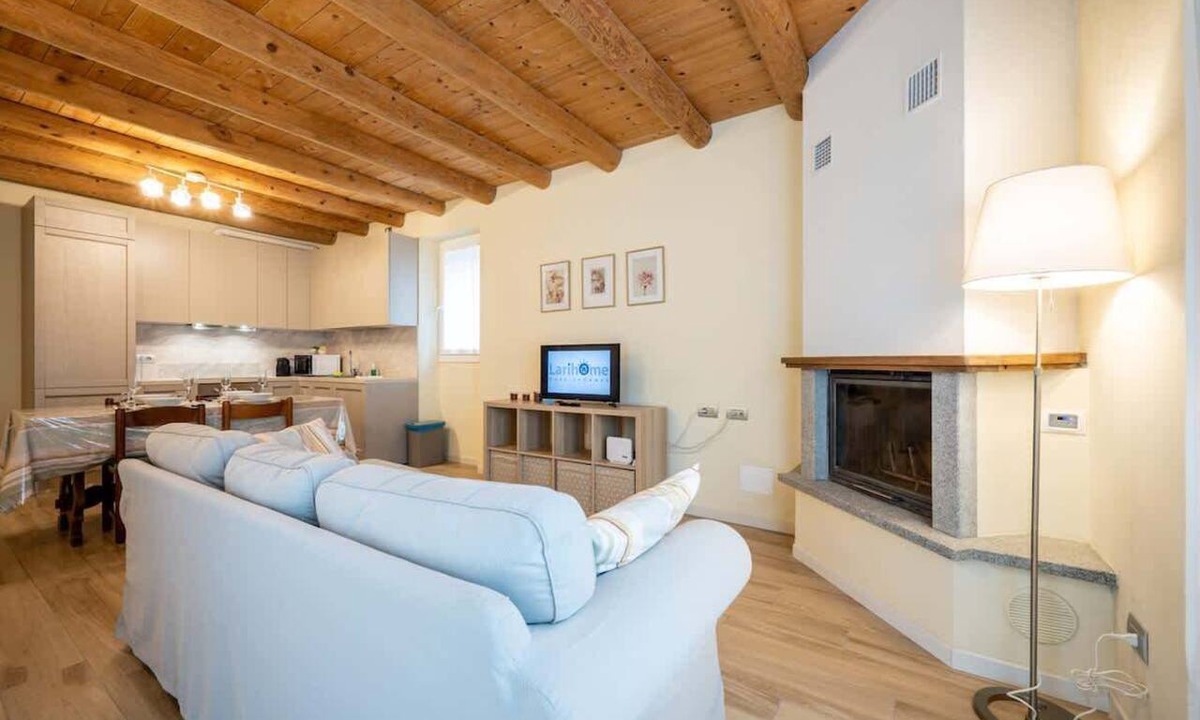 Consiglio di Rumo Apartment | Flat with garden and parking spot - Larihome A21
