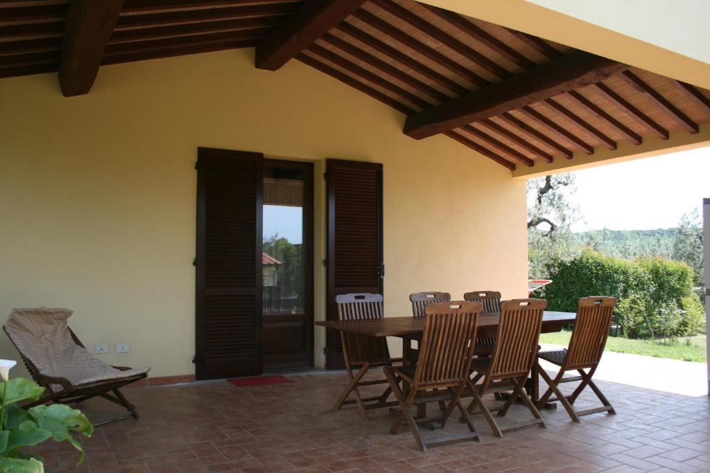 Donoratico House | Graziosa casetta con Piscina