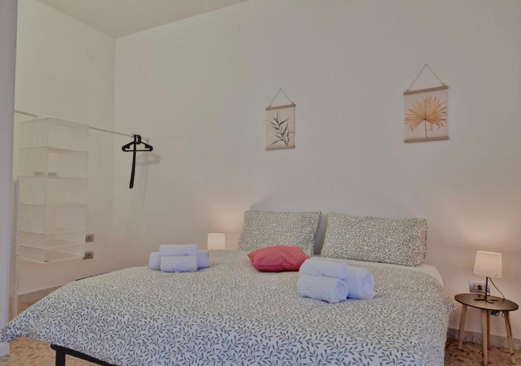 Modugno House | Guest House Service Modugno - ZONA INDUSTRIALE