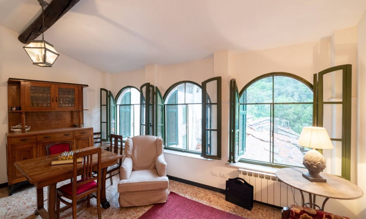 Castel Vittorio Apartment | GuestHost - Castelvittorio Medieval Getaway! Roomy Apt x6