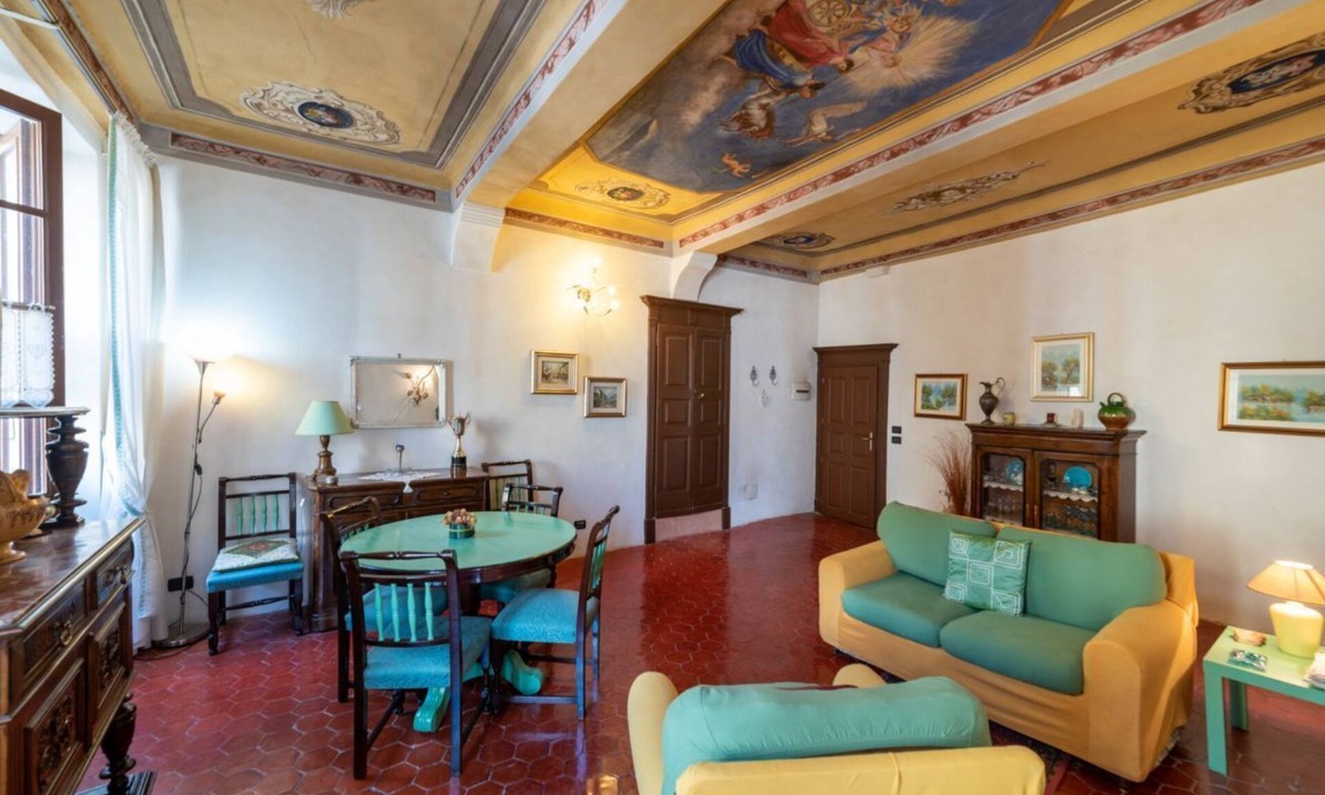 Castel Vittorio Apartment | GuestHost - Discovering Liguria! Castelvittorio Duplex Apt x6