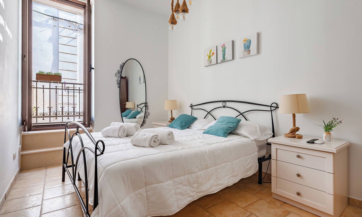Conversano Hotel | Helios Room 1, Conversano, Italy