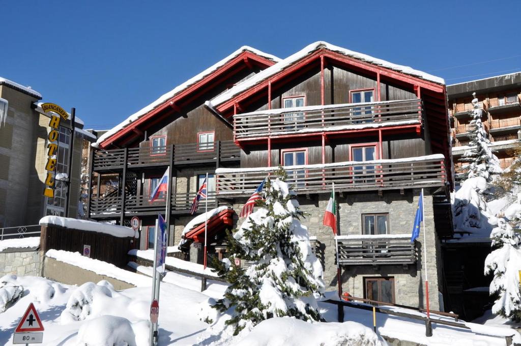 Sestriere Hotel | Hotel Biancaneve