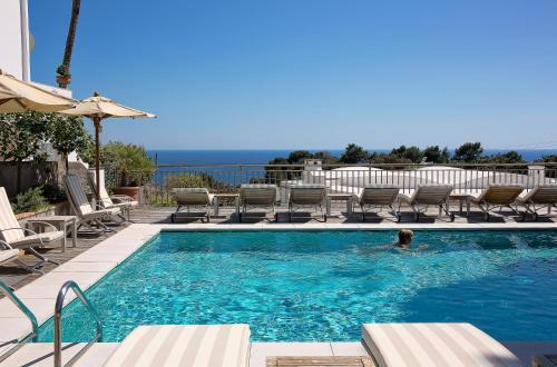 Capri Hotel | Hotel Canasta