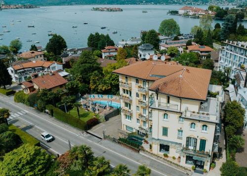 Carciano Hotel | Hotel Flora
