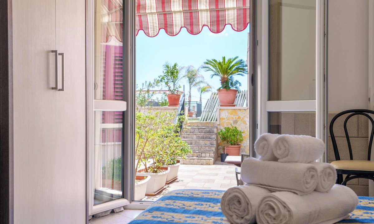 Santa Cesarea Terme Hotel | HOTEL LE MACINE