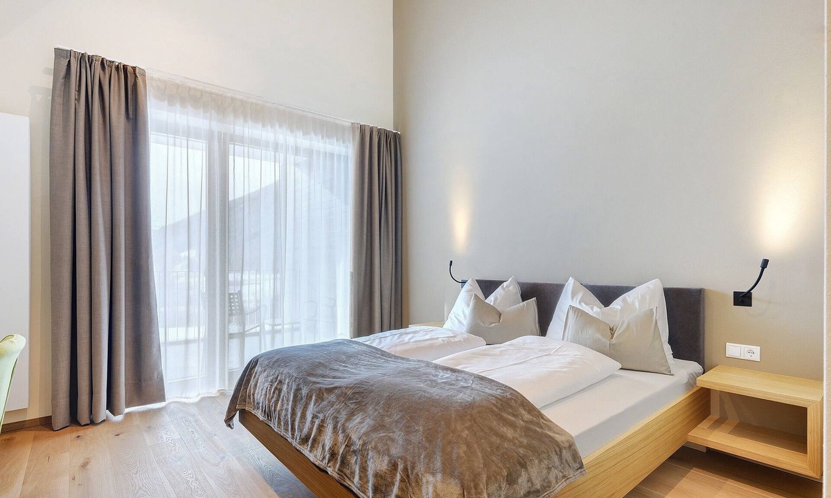 Sarentino Apartment | Hotel Murrer Double Room 305 with Mountain View, Spa and Wellness Area