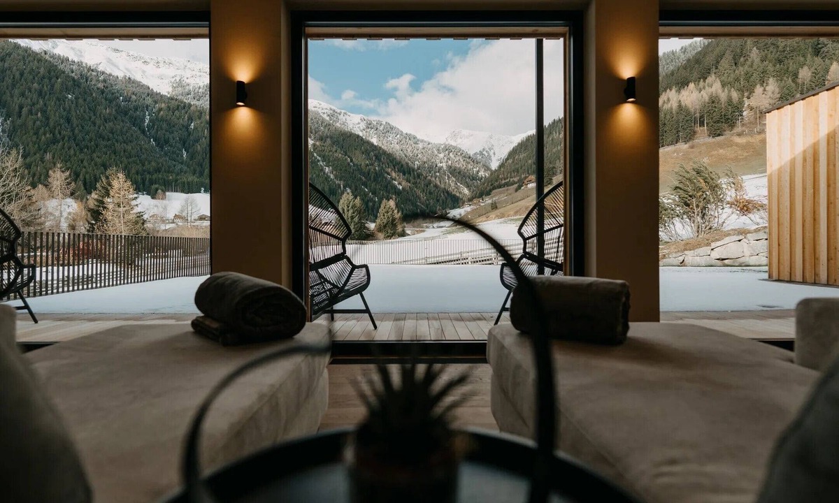 Sarentino Apartment | Hotel Murrer Double Room 301 with Mountain View, Spa and Wellness Area