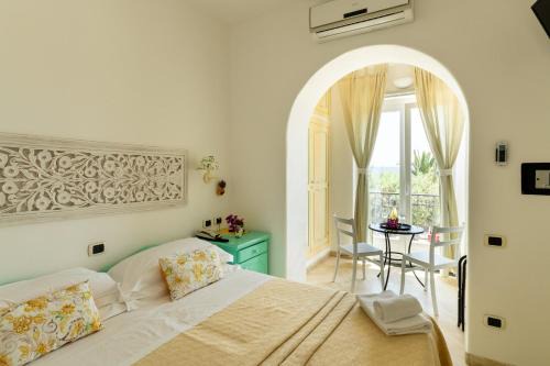 San Vincenzo Hotel | Hotel Ossidiana Stromboli Center