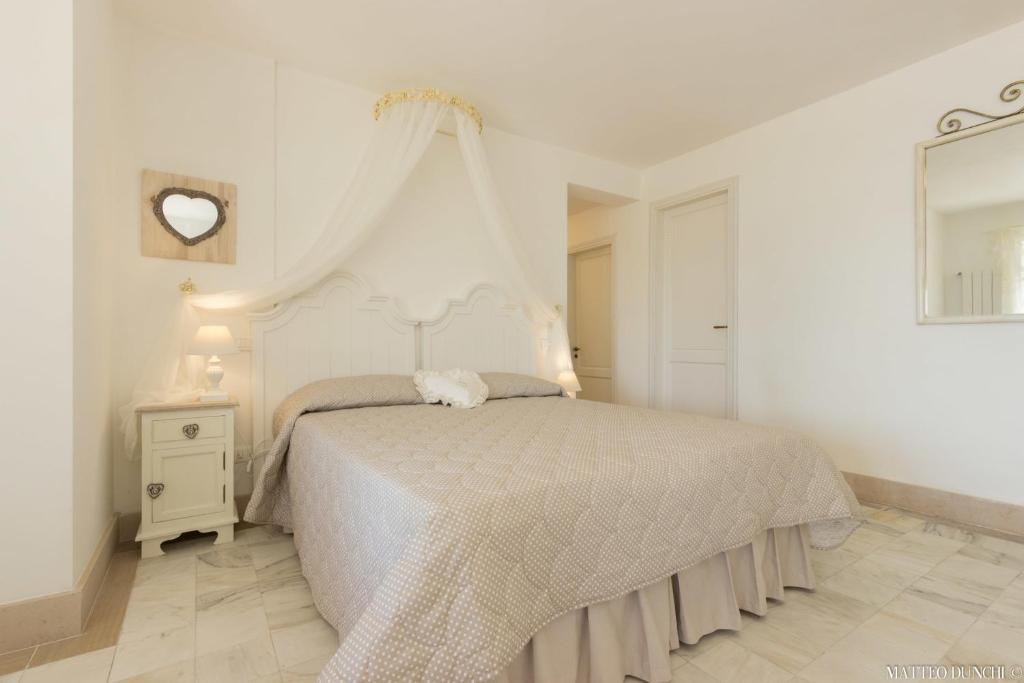 Colonnata Hotel | Hotel - Ristorante Pintadera