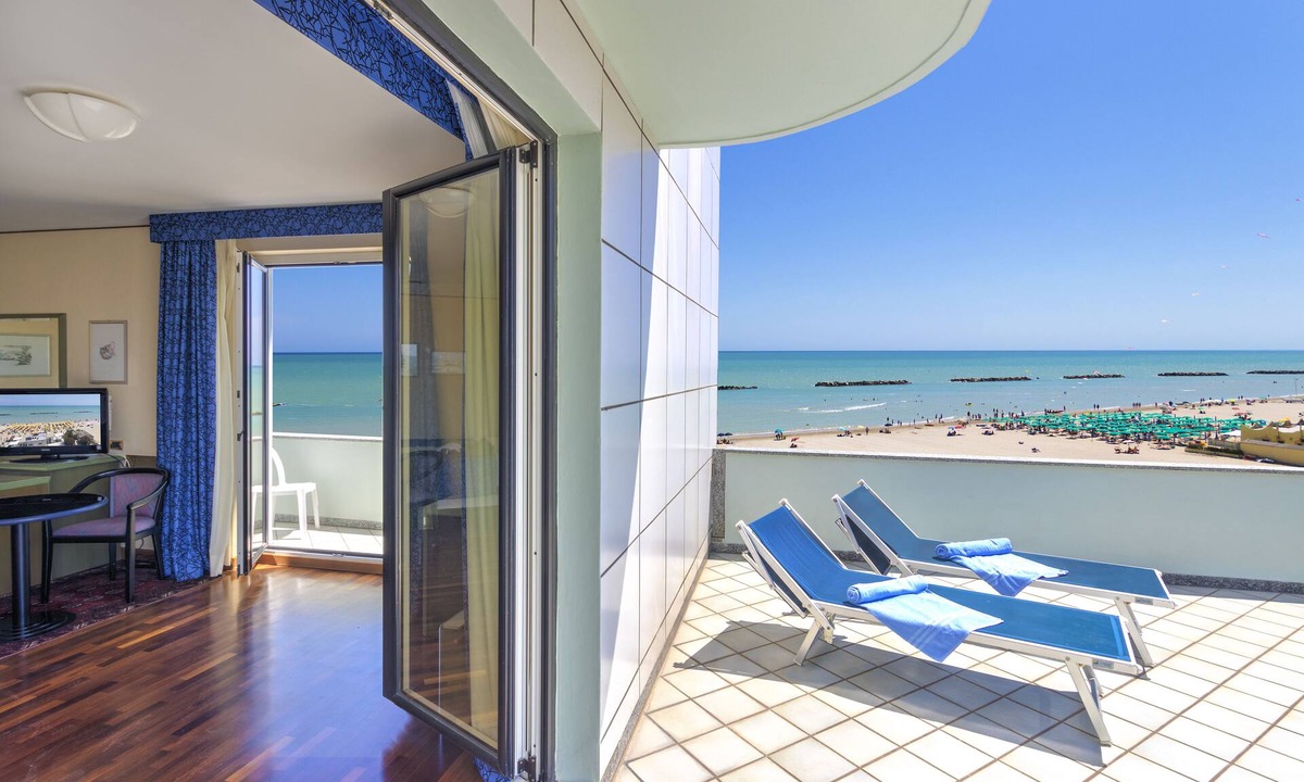 Lido di Fermo Hotel | Hotel Royal